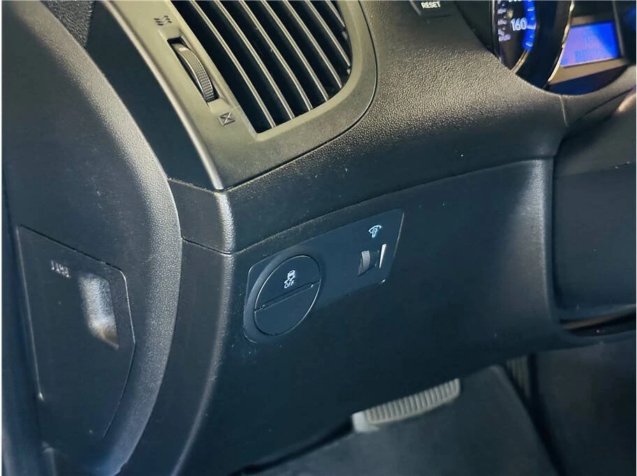2011 Hyundai Genesis Coupe - Image 18 of 18