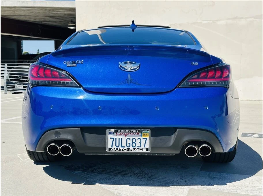 2011 Hyundai Genesis Coupe - Image 5 of 18
