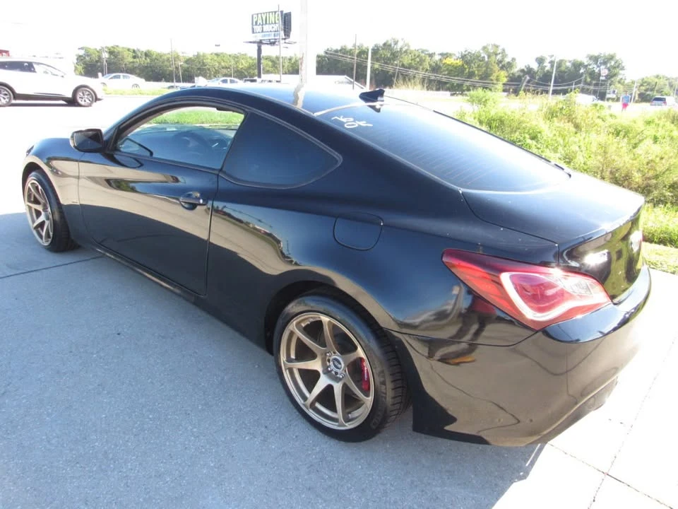 2011 Hyundai Genesis Coupe - Image 5 of 19