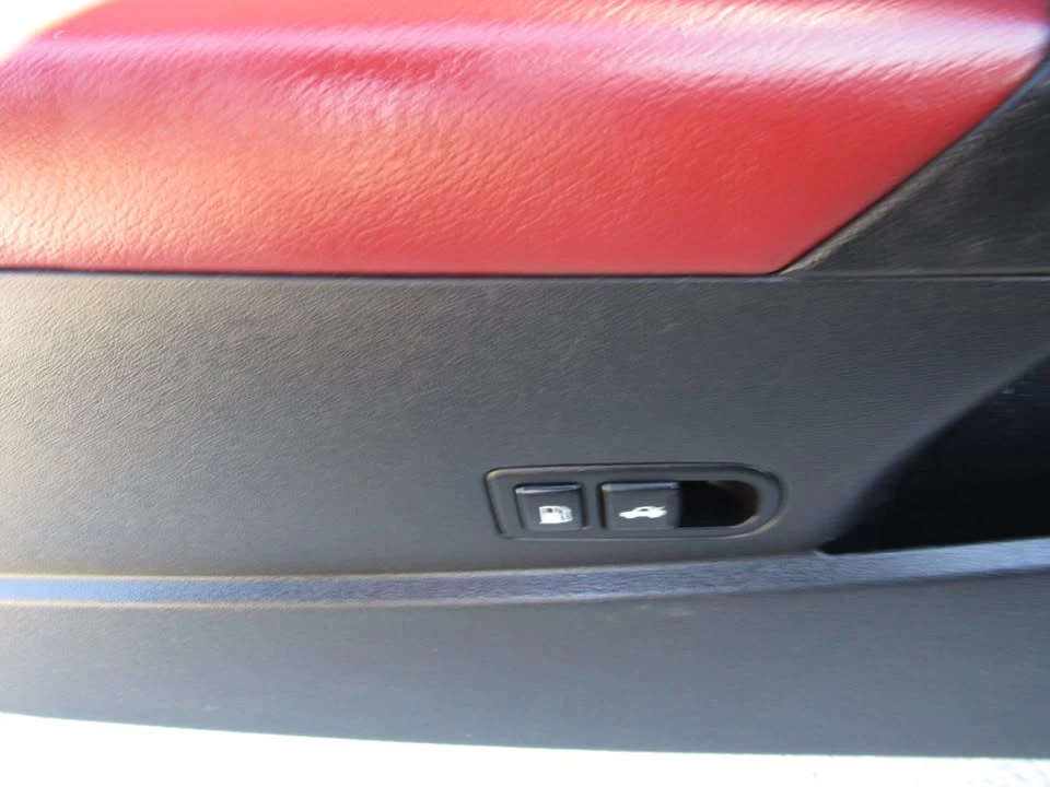 2011 Hyundai Genesis Coupe - Image 12 of 19