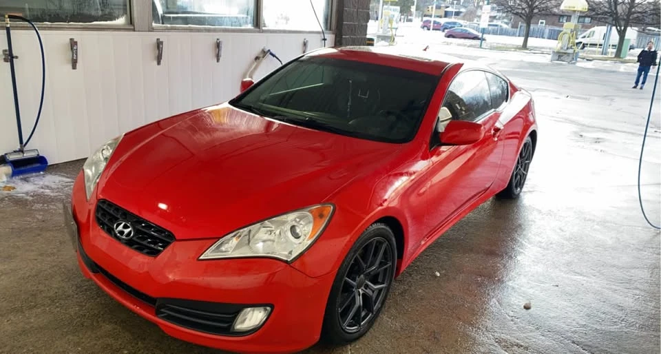 2011 Hyundai Genesis Coupe - Image 2 of 3