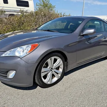2011 Hyundai Genesis Coupe 2.0T Premium RS Turbo