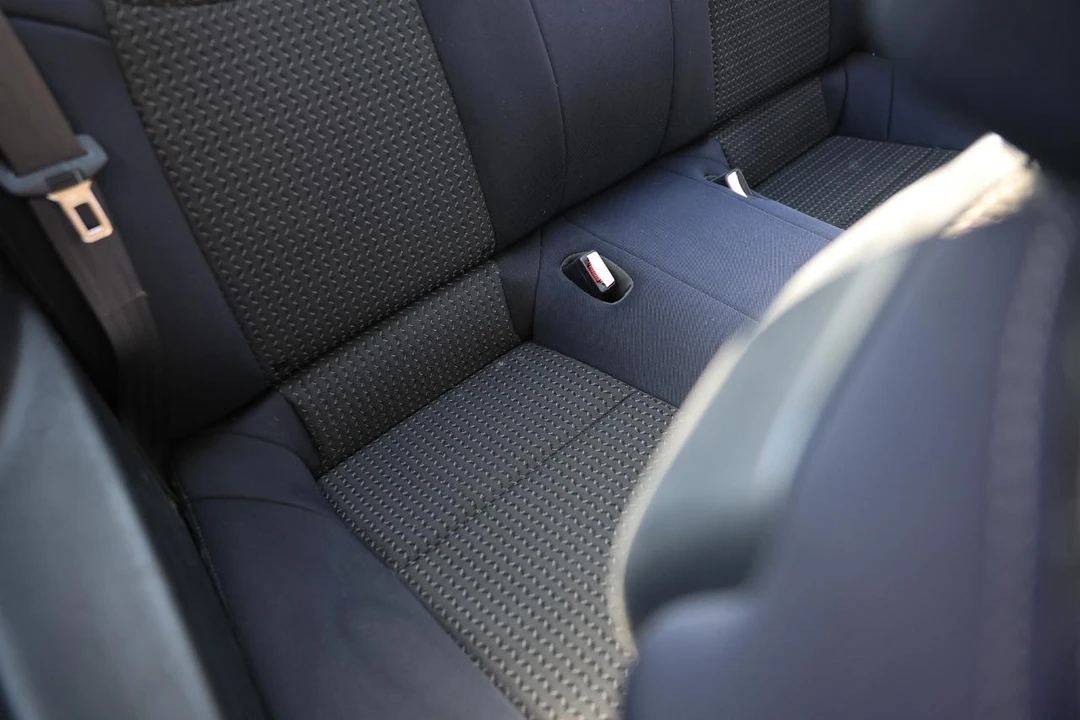 2011 Hyundai Genesis Coupe - Image 12 of 21
