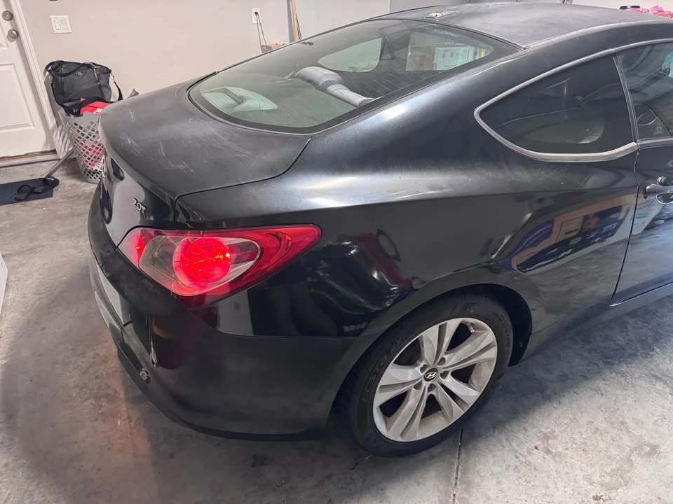 2011 Hyundai Genesis Coupe - Image 12 of 12