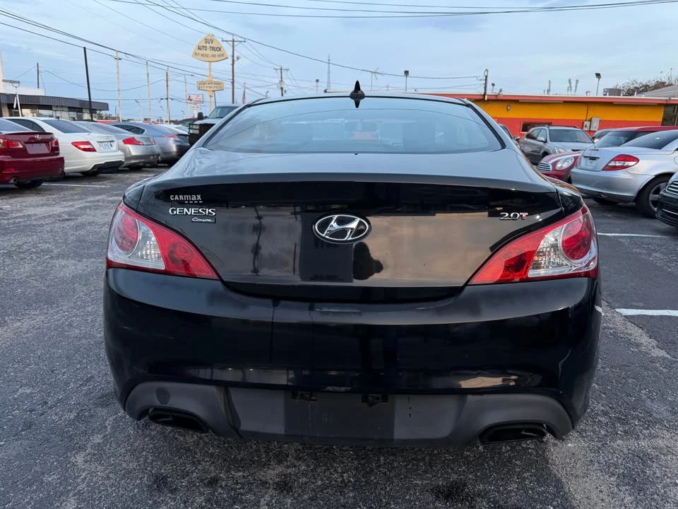 2011 Hyundai Genesis Coupe - Image 9 of 20