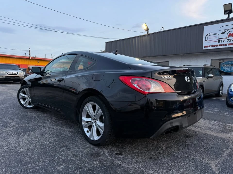 2011 Hyundai Genesis Coupe - Image 8 of 20