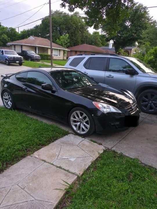 2011 Hyundai Genesis Coupe - Image 5 of 5