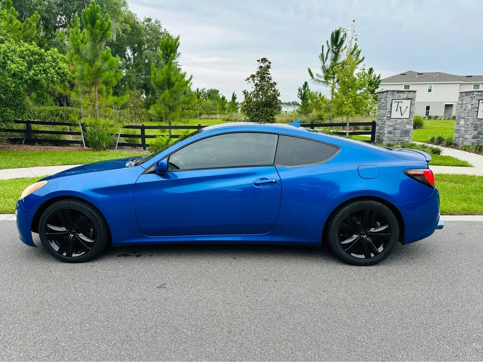 2011 Hyundai Genesis Coupe - Image 3 of 19