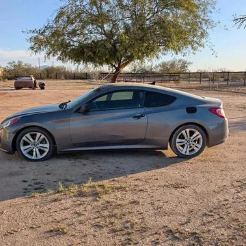 2011 Hyundai Genesis Coupe 2.0T