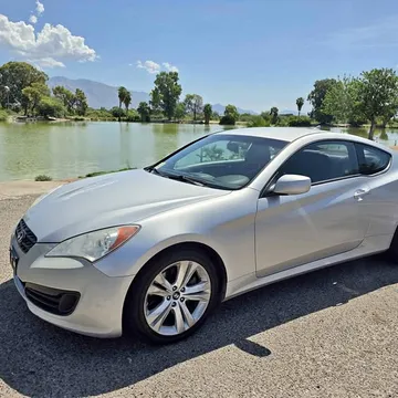 2011 Hyundai Genesis Coupe 2.0T