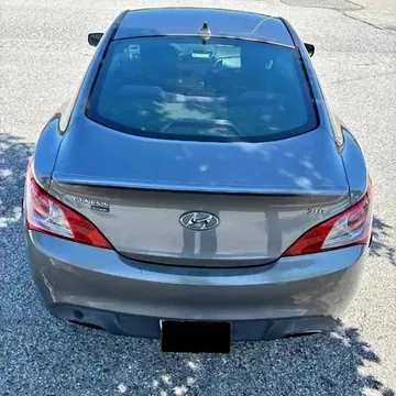 2011 Hyundai Genesis Coupe 2.0T