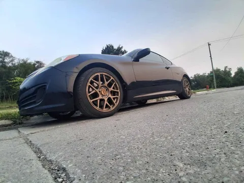 2011 Hyundai Genesis Coupe 2.0T