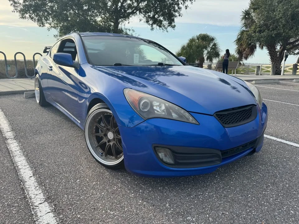 2011 Hyundai Genesis Coupe - Image 6 of 20