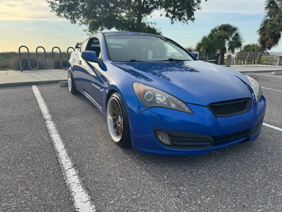 2011 Hyundai Genesis Coupe - Image 19 of 20