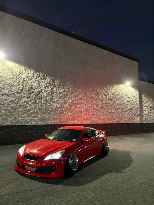 2011 Hyundai Genesis Coupe - Image 5 of 6