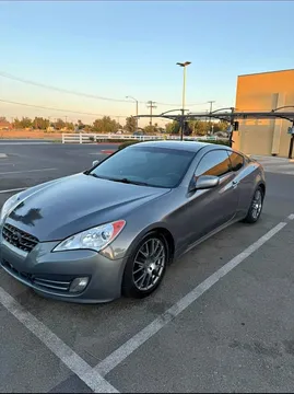 2011 Hyundai Genesis Coupe 2.0T Coupe 2D