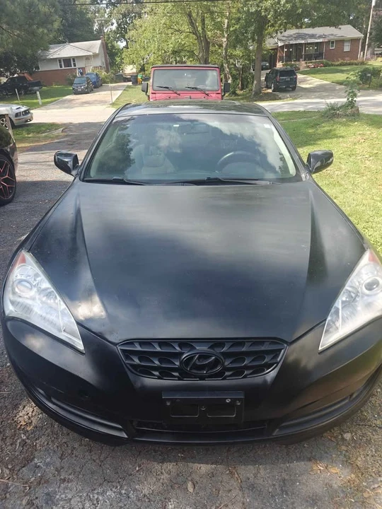 2011 Hyundai Genesis Coupe - Image 3 of 8