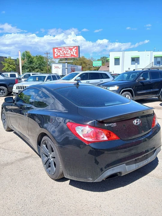 2011 Hyundai Genesis Coupe - Image 3 of 18