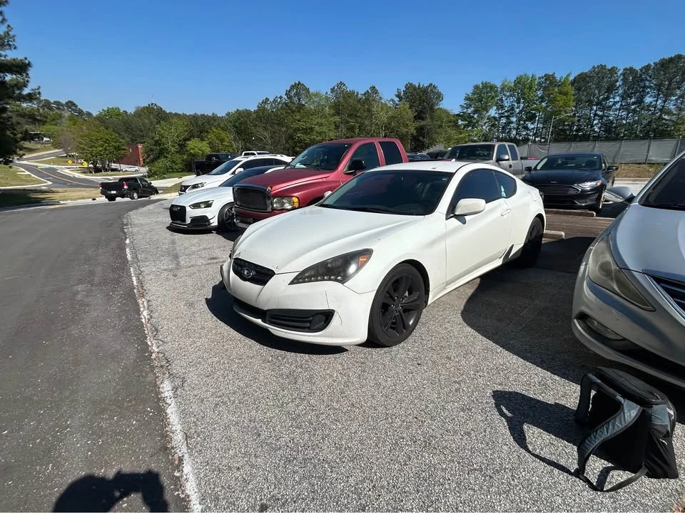 2011 Hyundai Genesis Coupe - Image 5 of 5