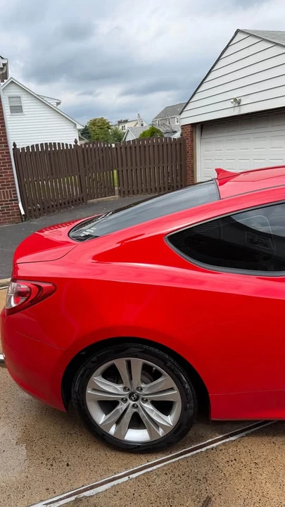 2011 Hyundai Genesis Coupe - Image 3 of 6