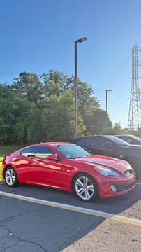 2011 Hyundai Genesis Coupe 2.0T Coupe 2D