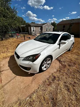 2011 Hyundai Genesis Coupe 2.0T