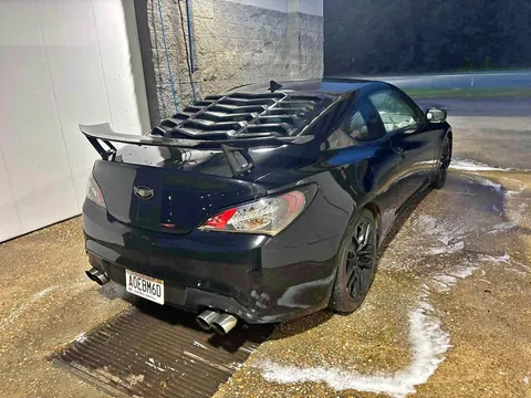 2011 Hyundai Genesis Coupe 2.0T
