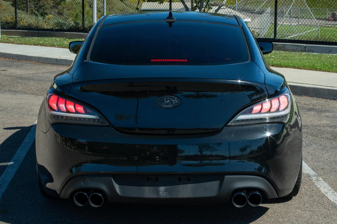 2011 Hyundai Genesis Coupe - Image 5 of 31