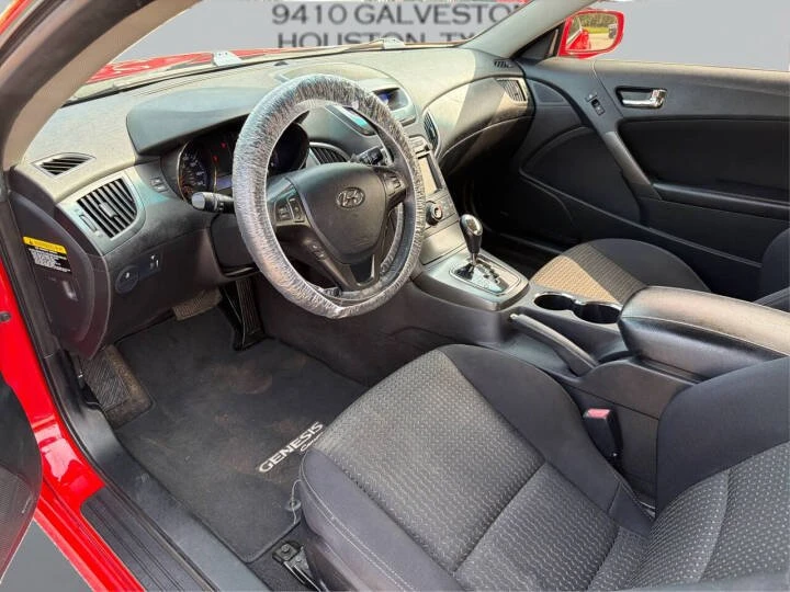 2011 Hyundai Genesis Coupe - Image 9 of 17