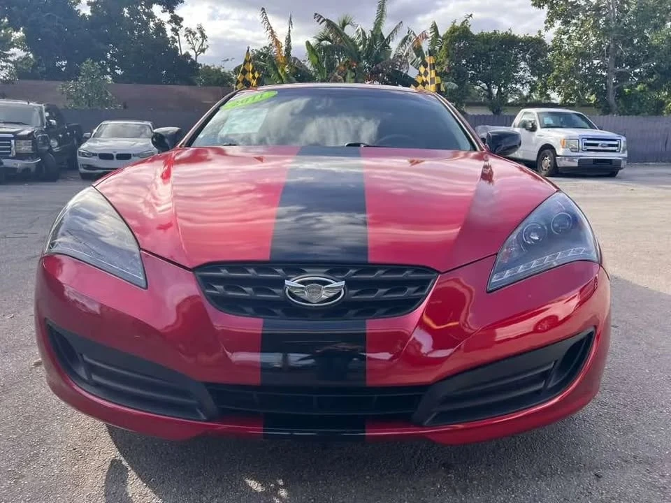 2011 Hyundai Genesis Coupe - Image 2 of 14