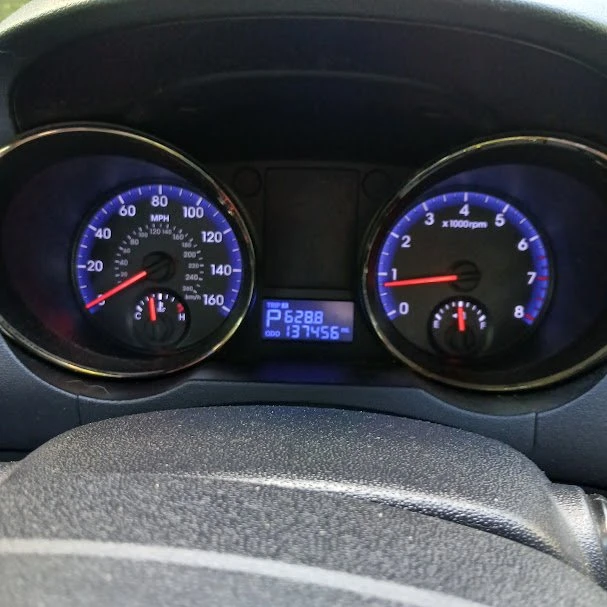 2011 Hyundai Genesis Coupe - Image 9 of 11