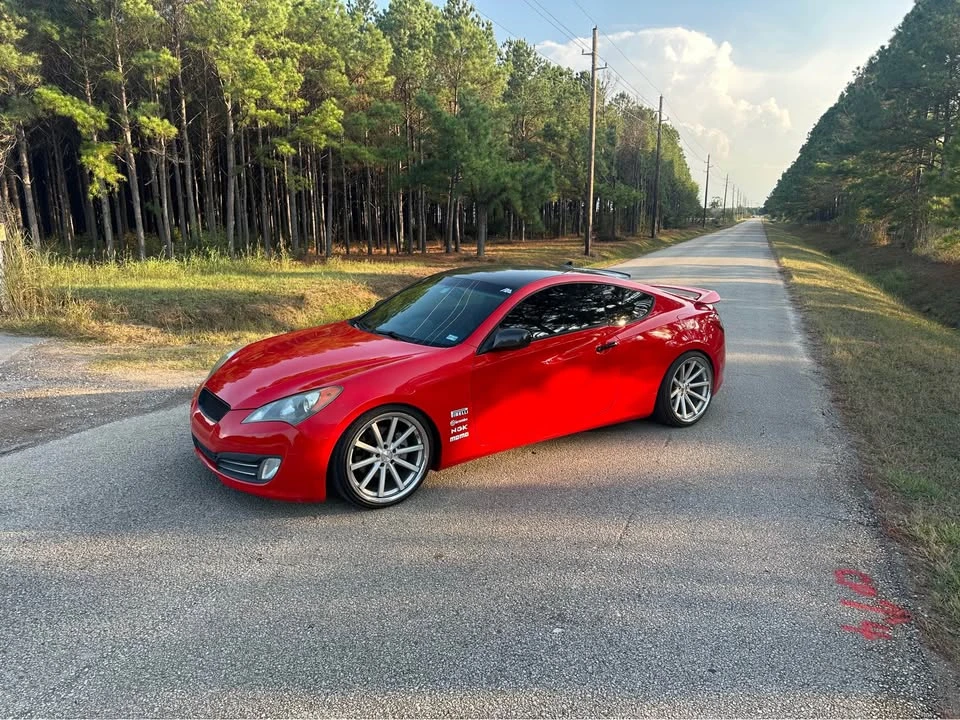 2011 Hyundai Genesis Coupe - Image 3 of 13