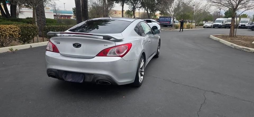 2011 Hyundai Genesis Coupe - Image 9 of 20