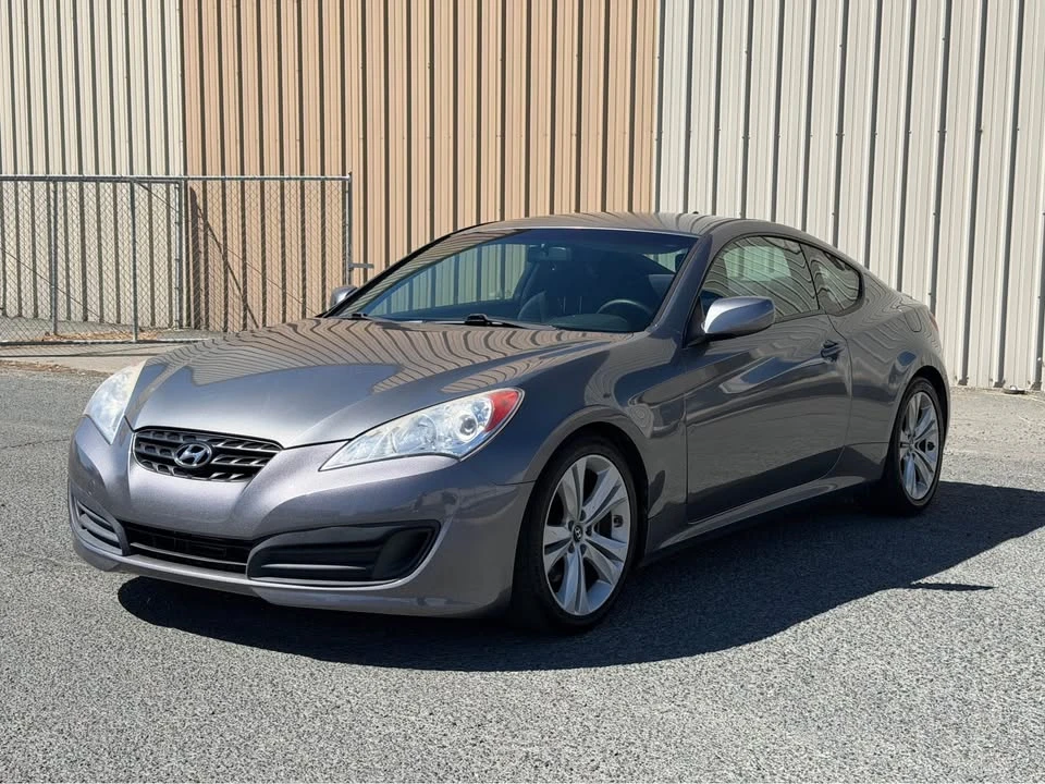 2011 Hyundai Genesis Coupe - Image 3 of 9