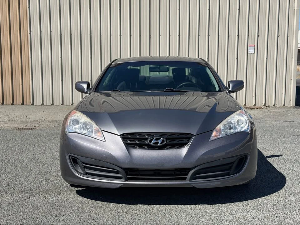 2011 Hyundai Genesis Coupe - Image 2 of 9