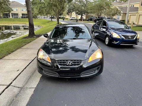 2011 Hyundai Genesis Coupe 2.0T R-Spec