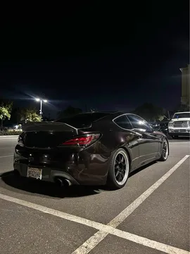 2011 Hyundai Genesis Coupe 2.0T R-Spec
