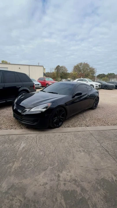 2011 Hyundai Genesis Coupe - Image 4 of 4