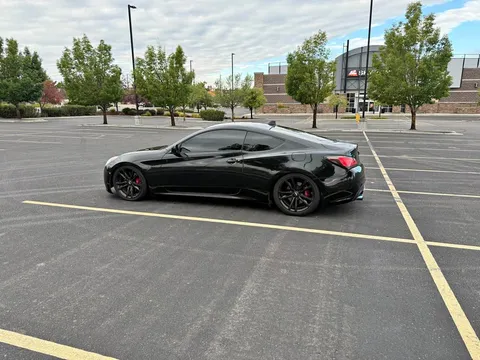 2011 Hyundai Genesis Coupe 2.0T R-Spec