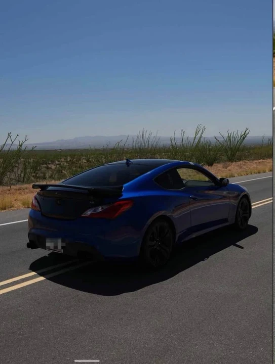 2011 Hyundai Genesis Coupe - Image 5 of 16
