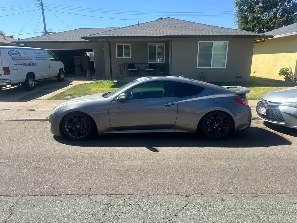 2011 Hyundai Genesis Coupe - Image 3 of 13