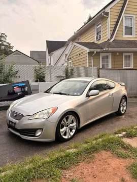 2011 Hyundai Genesis Coupe 3.8 Coupe 2D