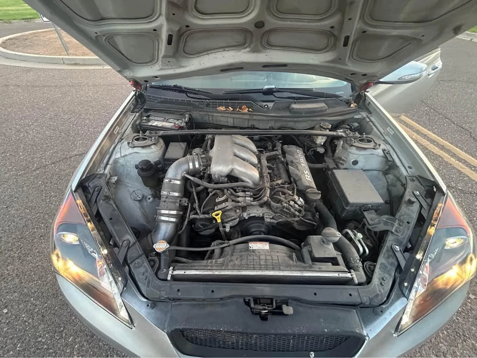 2011 Hyundai Genesis Coupe - Image 7 of 7