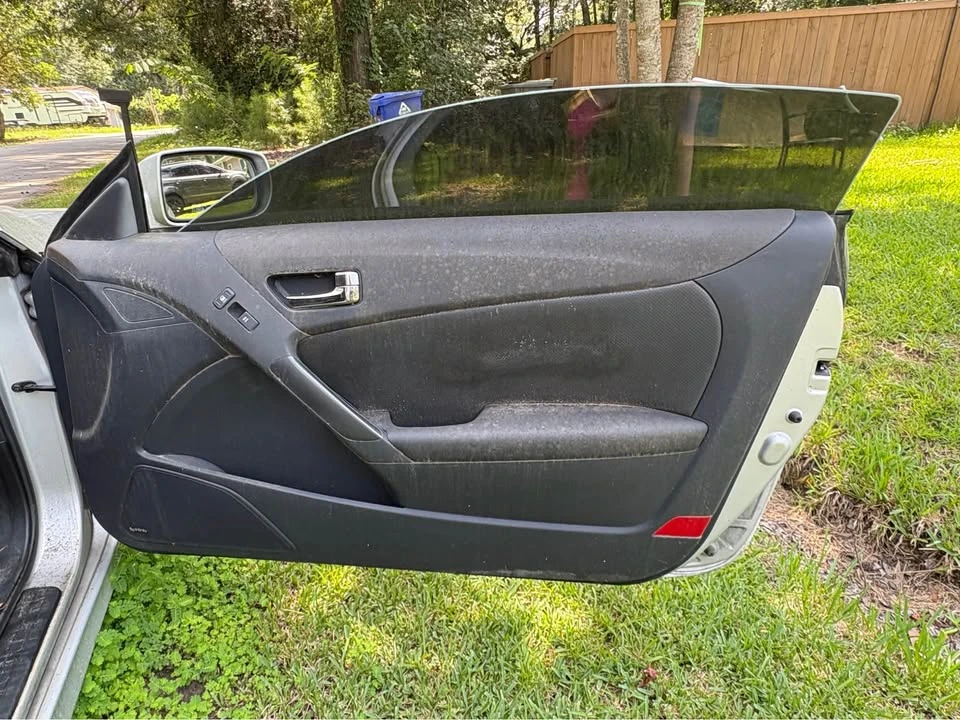 2011 Hyundai Genesis Coupe - Image 6 of 19