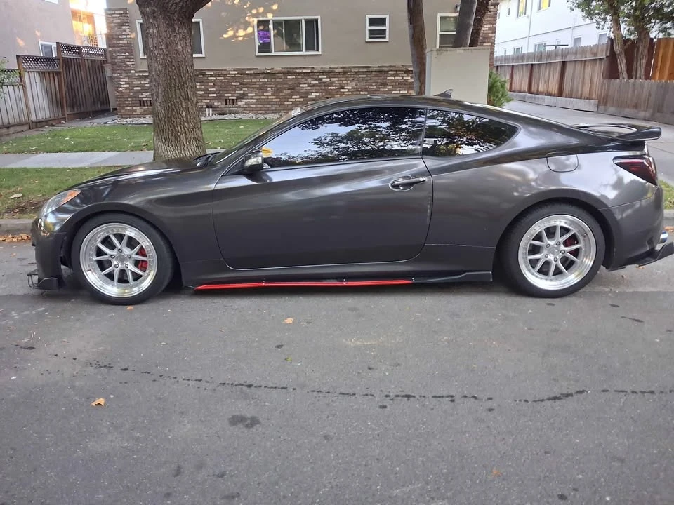 2011 Hyundai Genesis Coupe - Image 6 of 6