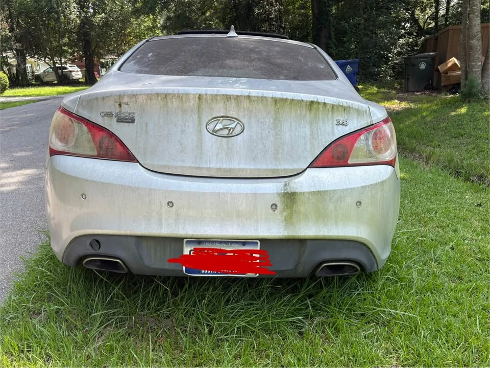 2011 Hyundai Genesis Coupe - Image 14 of 19