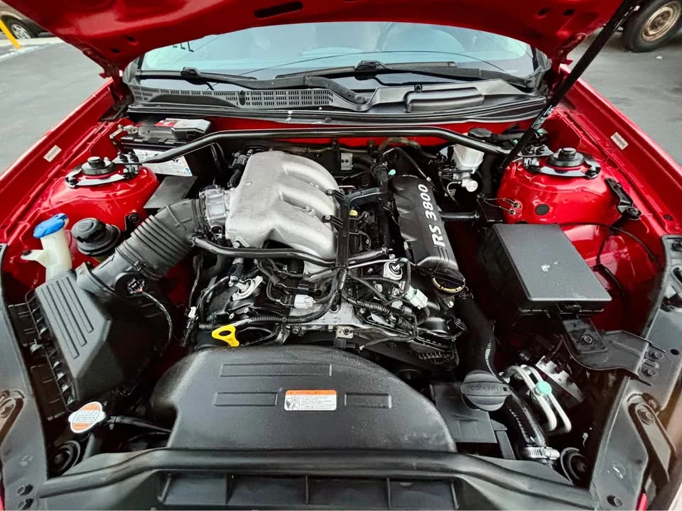 2011 Hyundai Genesis Coupe - Image 2 of 15
