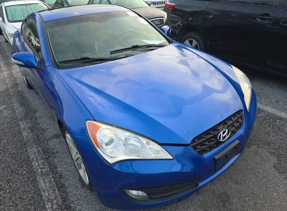 2011 Hyundai Genesis Coupe - Image 7 of 10