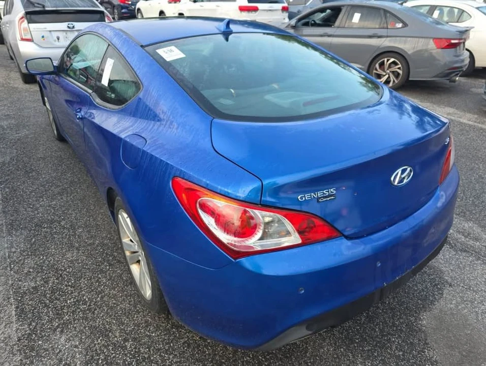 2011 Hyundai Genesis Coupe - Image 10 of 10