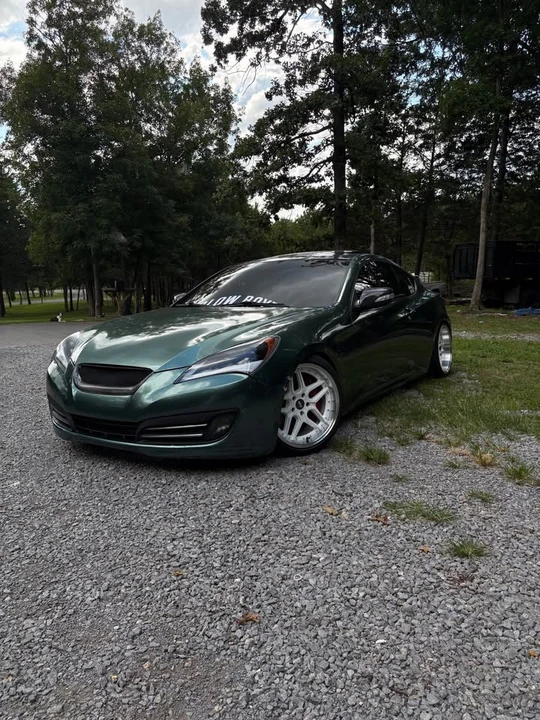 2011 Hyundai Genesis Coupe - Image 3 of 9